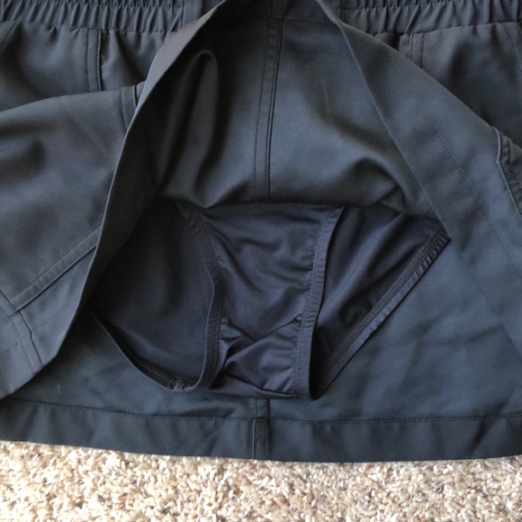 **SOLD** Active/Swim Bottom/Skirt - Picture 2 of 4